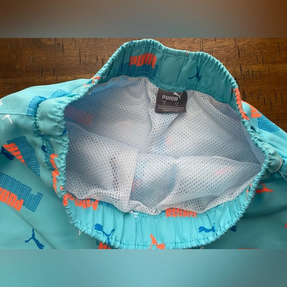 •NWT•Puma Boys Logo Swim Trunks